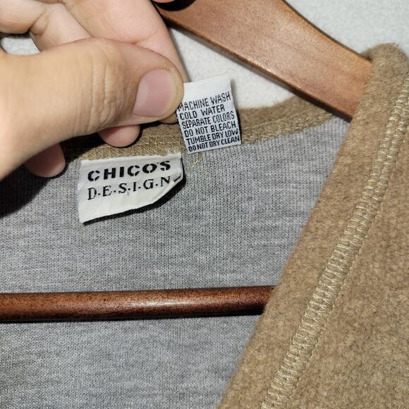 Vintage Chicos Sweater Womens Sz Large Beige Button Up Long Sleeve Grandma Warm - Picture 4 of 15